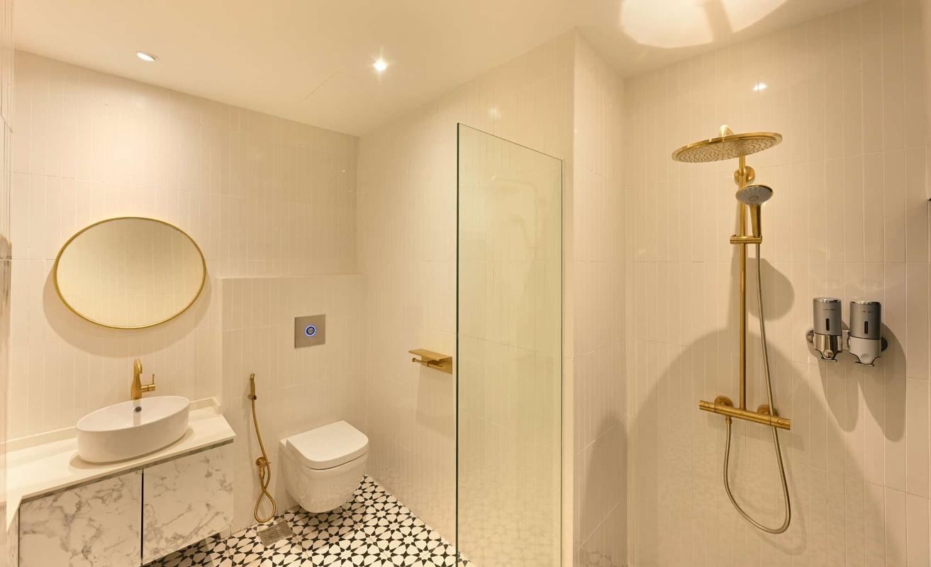 Deluxe En-Suite  Dream Chaser Boutique Capsule Hotel Singapore City Deluxe En-Suite  Dream Chaser Boutique Capsule Hotel Singapore City